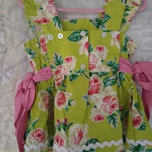 Girls dress